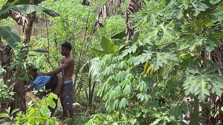 Amateur Teen Studio: Sei schnell, damit uns niemand erwischt (hinter den kulissen)