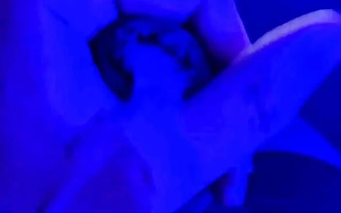 Lkdick8: Fun Night in The Blue Light 2