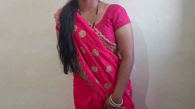 YOURAMRITA04: 집에 아무도 없을 때, 드와르 시누이의 엉덩이가 없을 때 부엌에서 알기 위해 시누이를 떠났습니다.