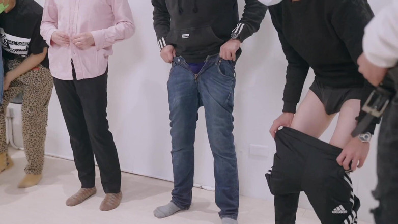 Asian Milfs n Teens: Scéna č. 181053 - Perverzní milfs n teenky