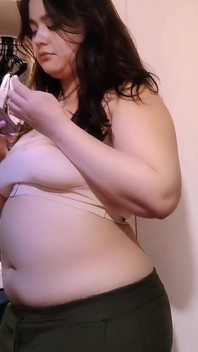 Punto di vista: Paffuta Feedee nicole succhia il tuo cazzo