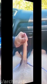 Le Joli Cinteau N’est Plus Vierge. Le Chauffeur De Taxi Baise Le Femboy Dans Le Cul Sur L’autoroute Sans Préservatif.
