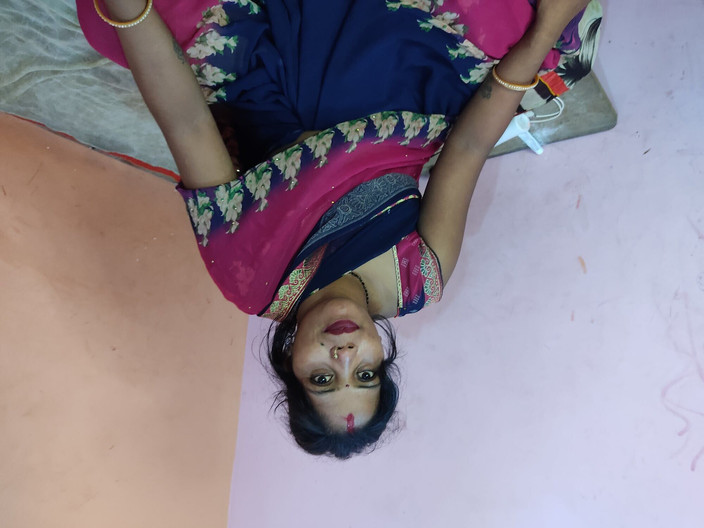 Mamta-Bhabhi-76xx: Nevlastní sestra Ponechána ve Všem, vesnická tetička má vše do