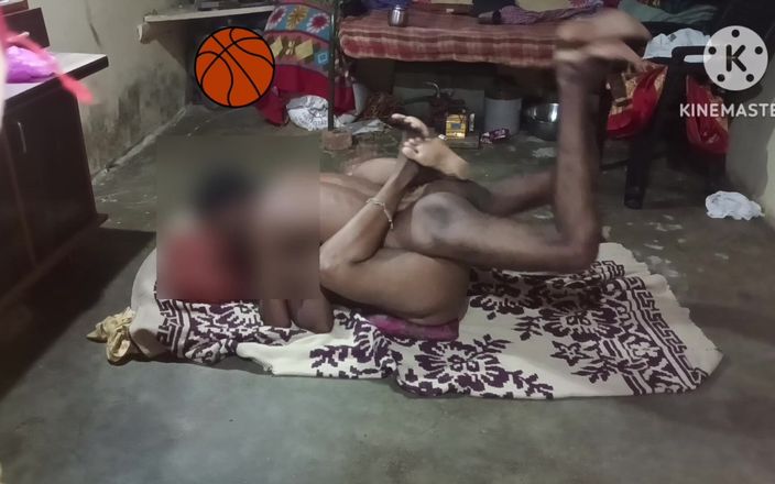 couple_Love7: Desi Bhabhi knullade högt stönande