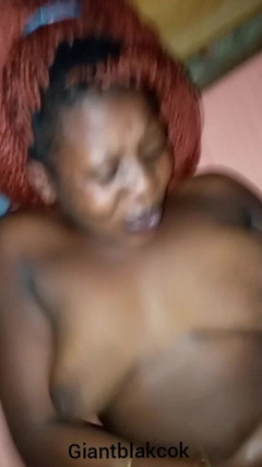 Bad boy studio: Ma nouvelle salope est folle de sexe