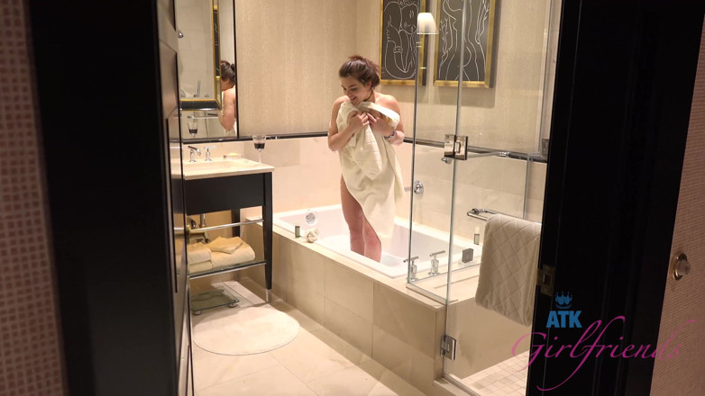 ATK Fans (Girlfriends): Virtual vacation las vegas kimber woods 2/3