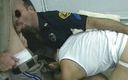 Bareback TV: Поліцейський трахає волохатого чувака під вартою