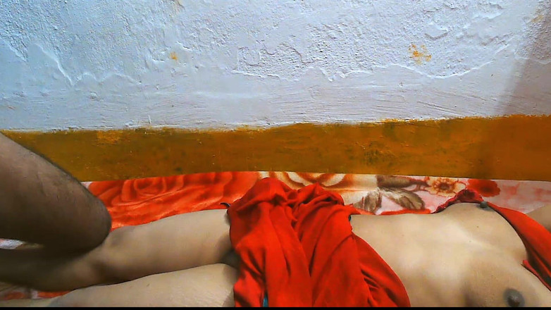 Busty Banuu: Adik ipar Miang Delhi dikongkek abang ipar pada waktu malam.