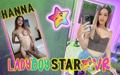 Tailandesa super gostosa ladyboy mostra seu pau grande e recebe facial
