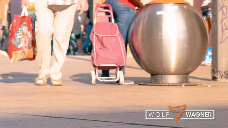Wolf Wagner.love: Fată germană Jana Schwarz dornică să mănânce spermă! LUPUL WAGNER