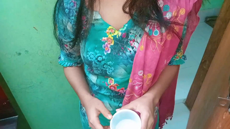 Riya Chowdhury: Sex cu o fată din apropiere