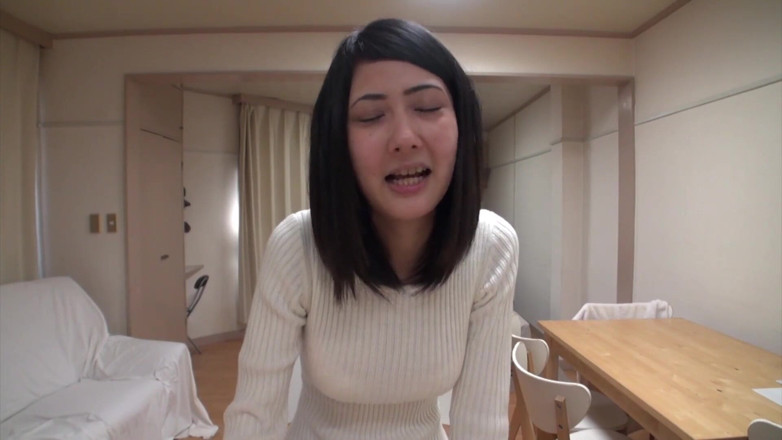 Japan Lust: 겸둥이 아마추어 일본 밀프가 비명을 지르며 대박 질싸를 당하다