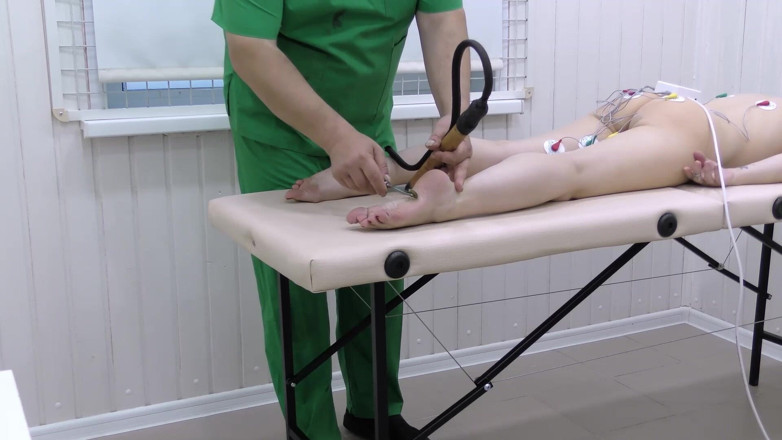 Cruel World: Dziwny doktor część 1