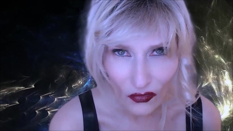 Mistress Chadford: Goddess Eyes