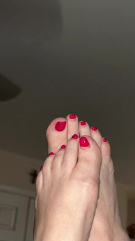 Reel-feet1