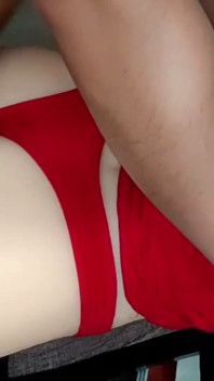 962 Une demi-sœur à gros cul veut un creampie accidentel