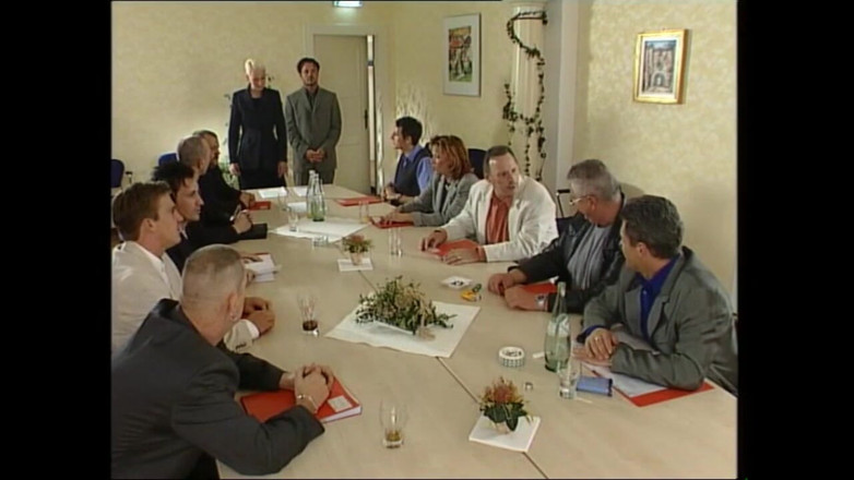MMV films - The Original: Twee sletterige milfs met mooie tieten geneukt en ondergespoten in...