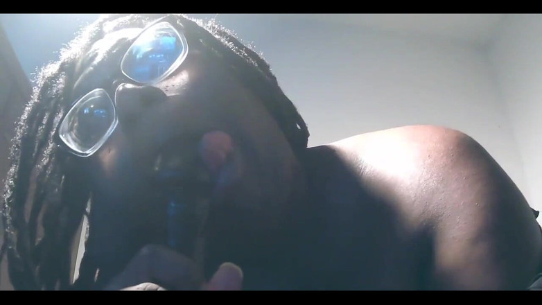 His Queen Suga: Ich hasse es, an fake schwanz zu lutschen.