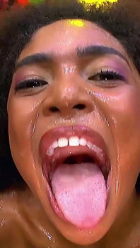 Upozornění na gangbang: Ona si bere 10 kohoutů non-stop - nevěříte tomu!