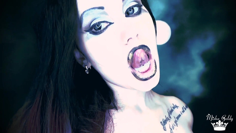 Goddess Misha Goldy: Crud banshee te va mânca și te va învia din nou și din...