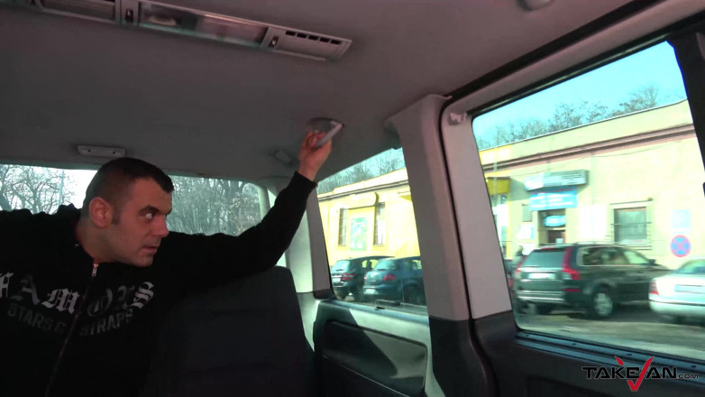 Take Van: Prenez une pute de van surprise dans la rue baise...