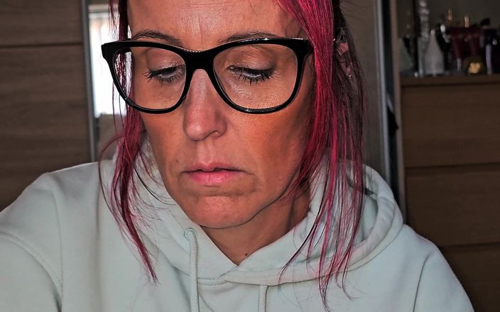 UK Hotrod: Dirty Talk Fucking Stranger in Pub Toilet Cubicle