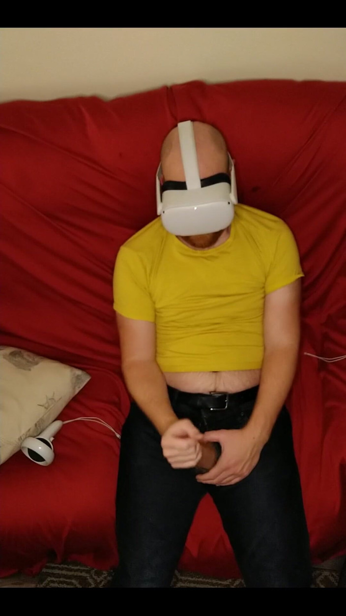 Logan Stanley: Éjaculation