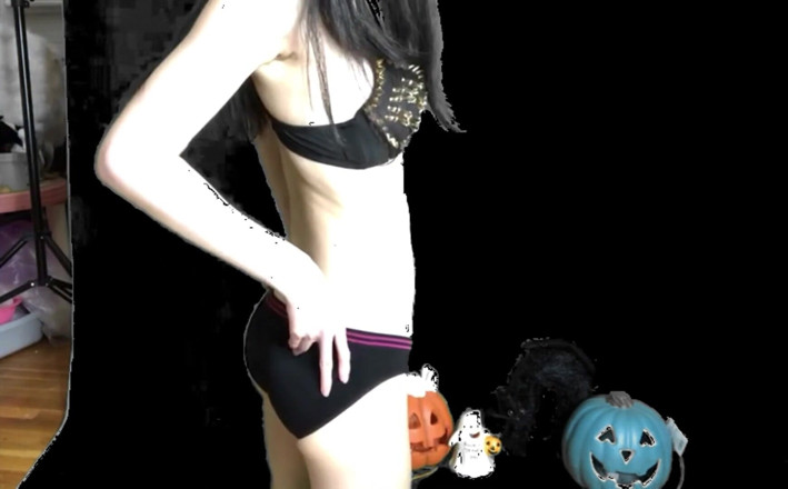 Porno angels: Joc cu dovleac de Halloween cu Alexandria Wu