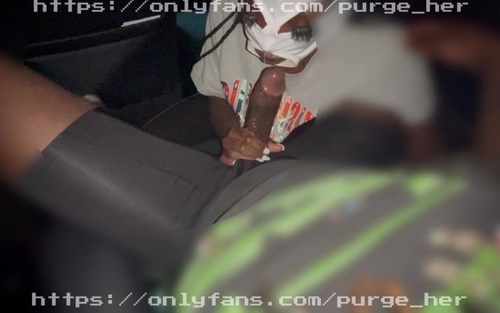 Purge_her: Pacarku marah besar banget, jadi dia nyepong kontolku