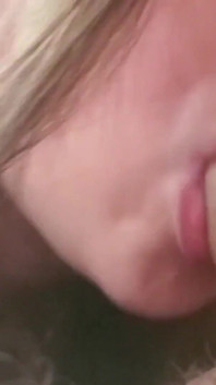 Princess Loves Telling Dirty Stories While Milking Cock
