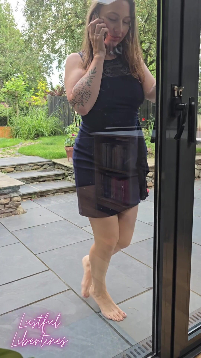 Lustful Libertines: Pee Desperation Tease You with a Sneaky Pee as I...