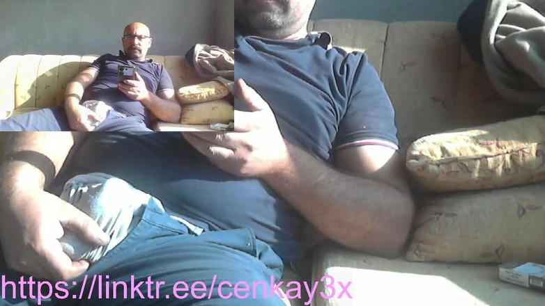 CenkAy: 爸爸在直播中