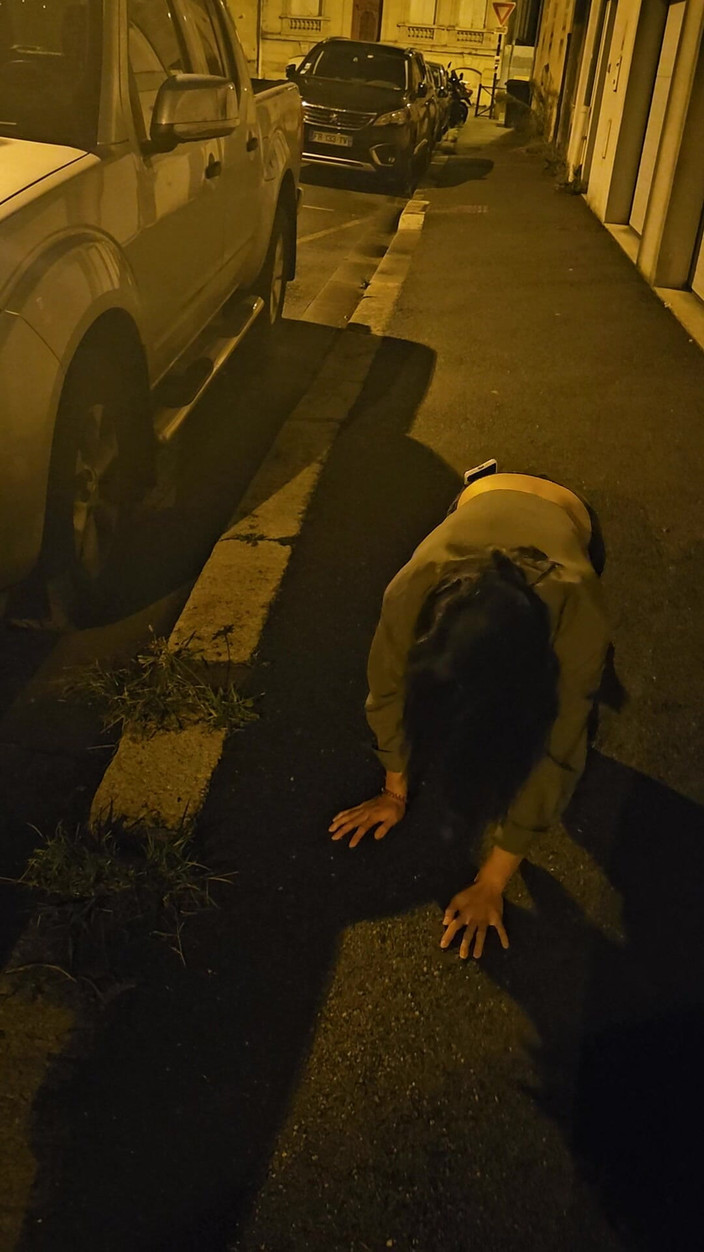 J and rose: Domácí kráska děvka