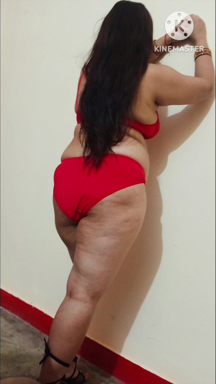 Ankita10000: Pankhuri kunal lingerie rossa per la festa di compleanno