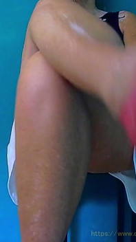 Sexy MILF chancing schuhe.