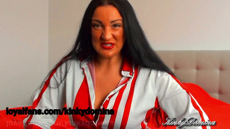 KinkyDomina: Amuse la regina delle unghie lunghe dalla sofferenza