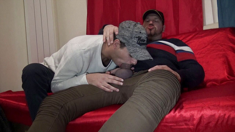 NEW BAREBACK GENERATION 2022: Сем відтраханий без презерватива сексуальним ведмідь домінуючим