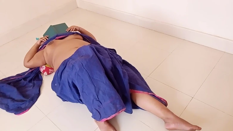 Aria Mia: A Guy Fuck My Natural Tight Pussy, When I Read...