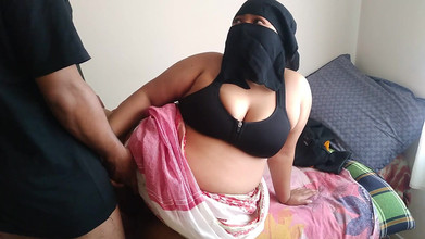 Aria Mia: Bhabhi Priya Pakistan menunjukkan tetek besar kepada abang iparnya, Kemudian...