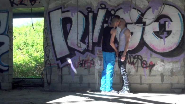 French Twinks Amator videos: Aymet ošukaná hetero twink venku