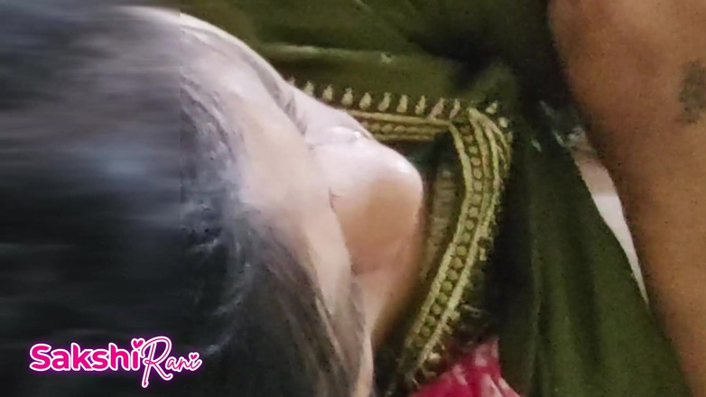 sakshi_raniii: Jiju datang ke kamarku dan salwar ngeliat pantat montokku dientot...