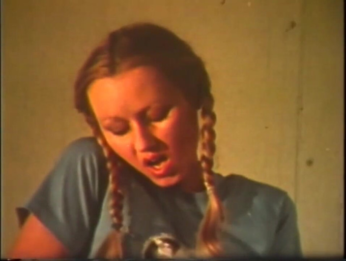 Vintage Usa: Two Nasty Blonde Teens Suck a Big Cock