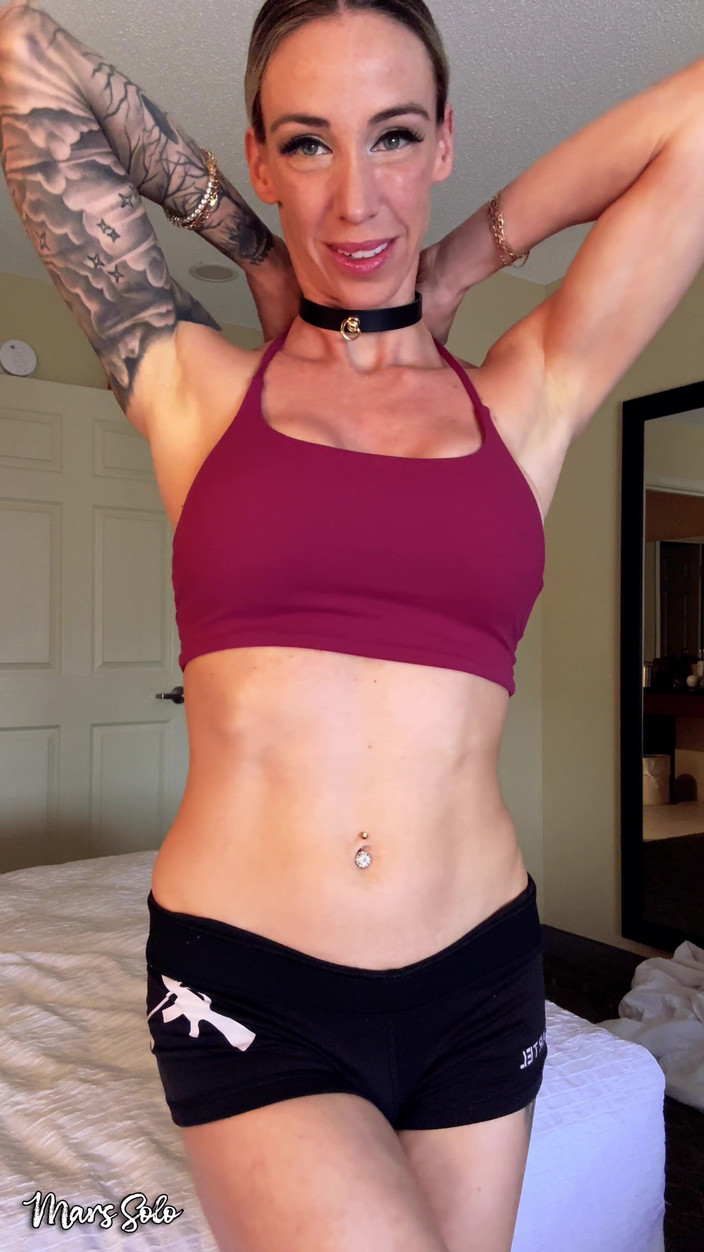 Mars solo: POV-sex reitet deinen schwanz, biegt und striptease-sicht, muskulöse frauen, benutzerdefinierte,...