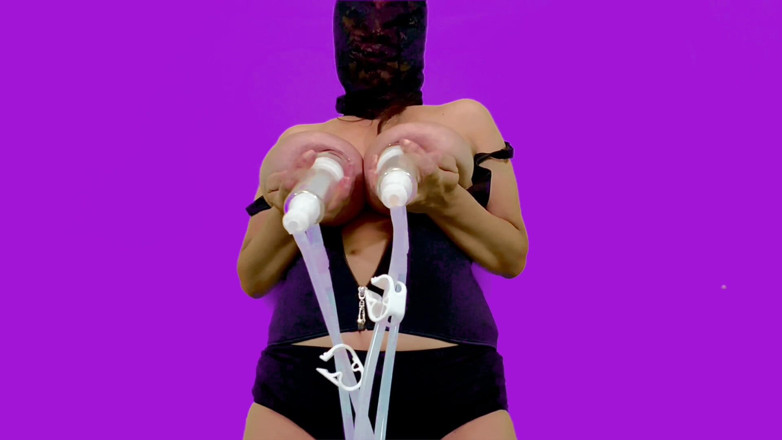 VeeVee Vixen: Bombeo de pezones hucow