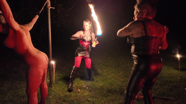 Domina Dark: Fire Breather