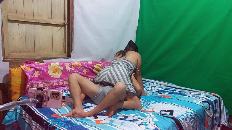 Martin13: Putain d’infidèles ! Une latina baise avec son amant pour leur...