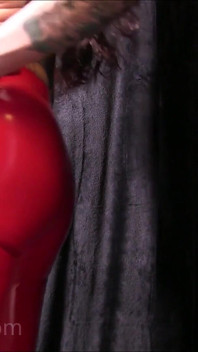 Shiny Red Pvc Round Ass Worship