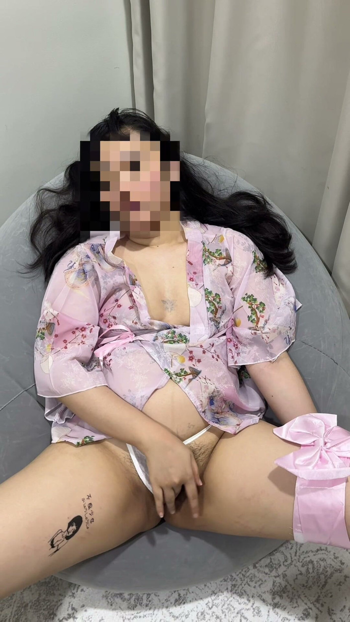 Shasha Idrina: มาสอดควยมึงเข้าไปในหีกู