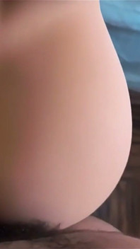 1102 변태, 순진한 엉덩이를 내밀고 있는 거유 의붓딸