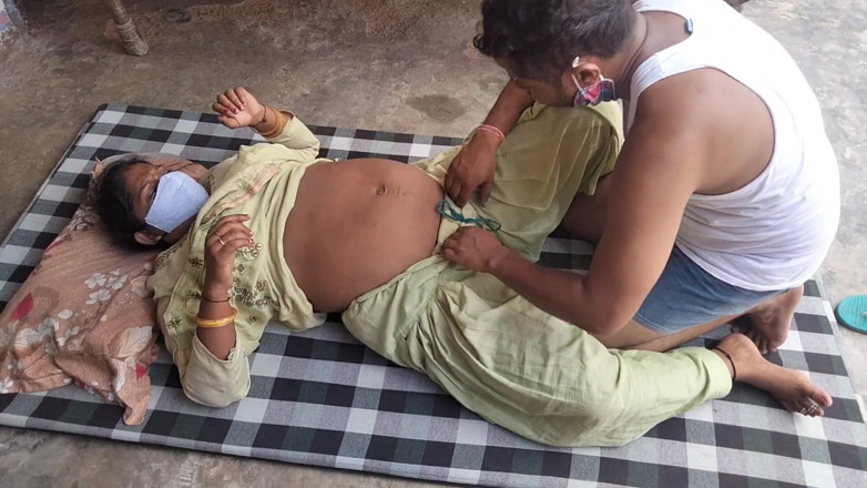 Yourgeeta8899: Indian Hot Bhabhi Fucked Hard by Her Old Friend in...